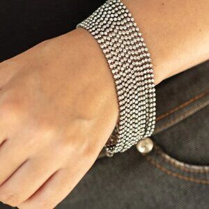 $5 for $25✨ Glamorous Rhinestone Layered Bracelet ✨